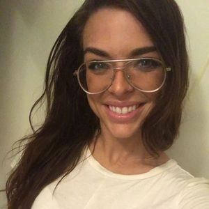 Meet your Posher, Alison